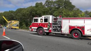 Dump truck roll over on 195 (5 Oct, 2016)