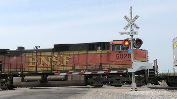 Forward K5HL on BNSF 3801 West in Princeville, IL 7/25/21