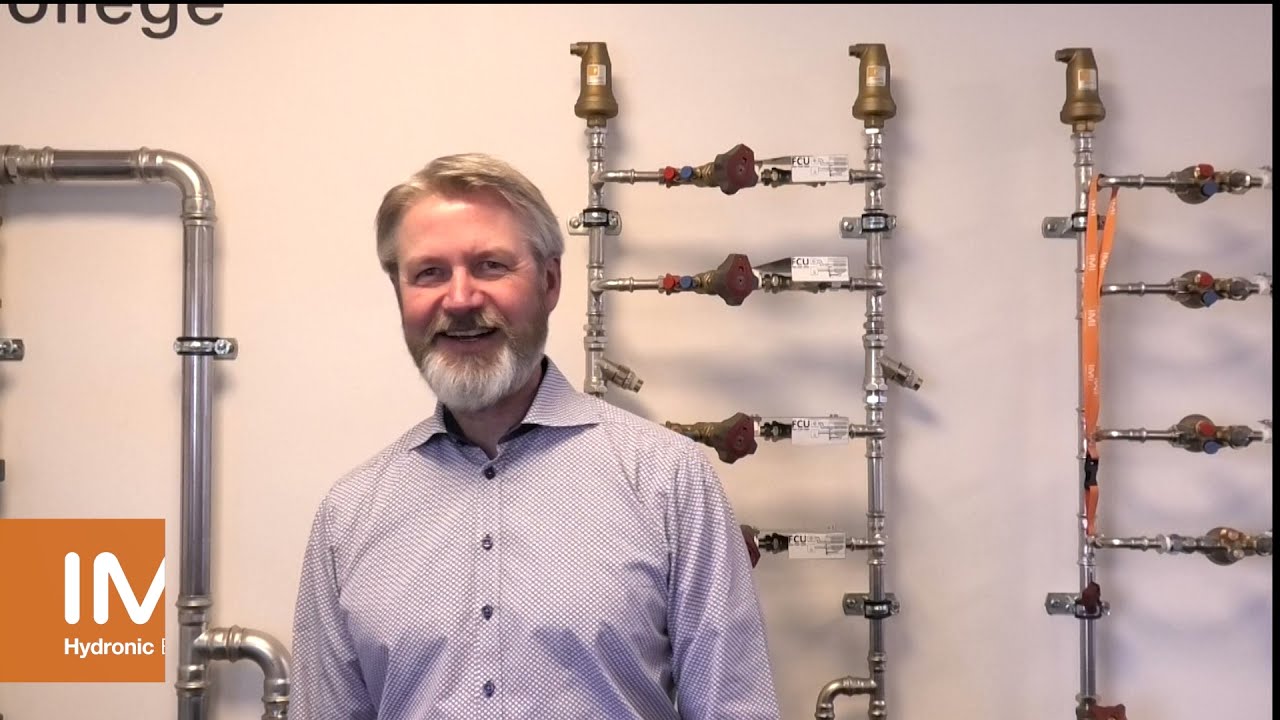 Sådan indstiller du fortrykket på en ekspansionsbeholder