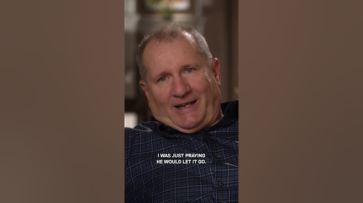 Jay accidentally tells Phil "I love you" #ModernFamily | TBS
