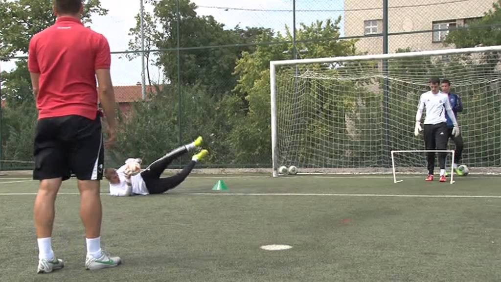 Djordje Vukasinovic   goalkeeper training at Viborg Koceic academy