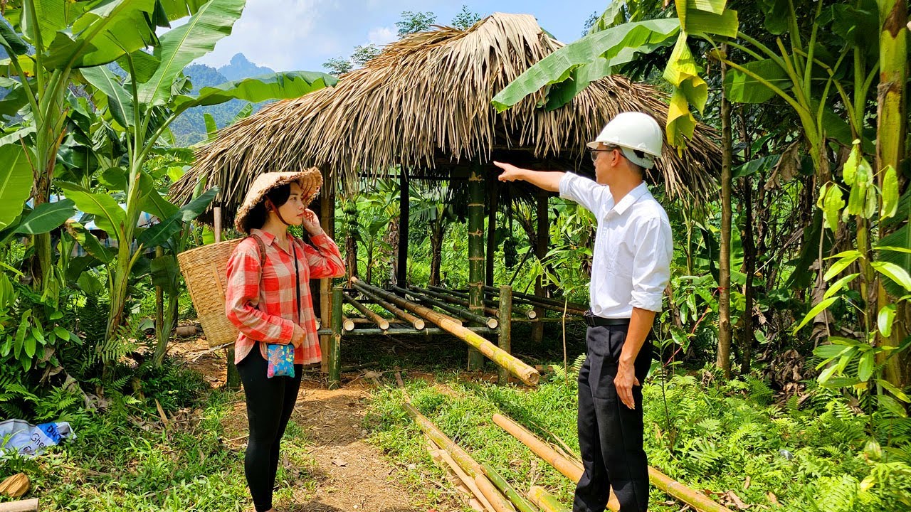 Добрый инженер помогает бедной одинокой девушке построить дом её мечты из бамбука | Ли Тиеу Фыонг