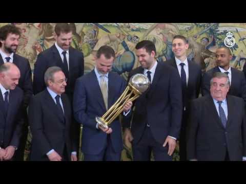El rey Felipe VI recibió al Real Madrid de baloncesto
