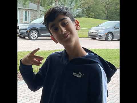 Ibrahim and Adam is playing with viewers