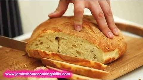 How to slice a loaf of bread - Jamie Oliver