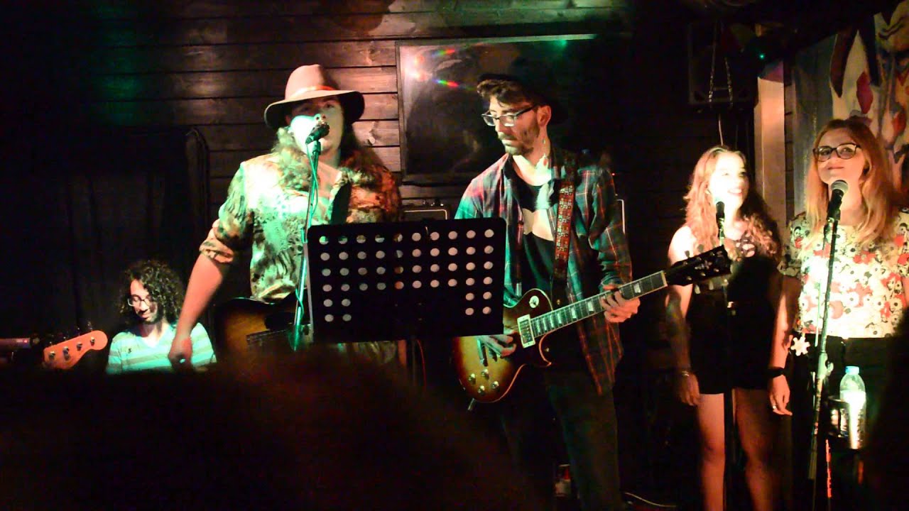 Leopardskin ao vivo no DooBop Bar em Espinho