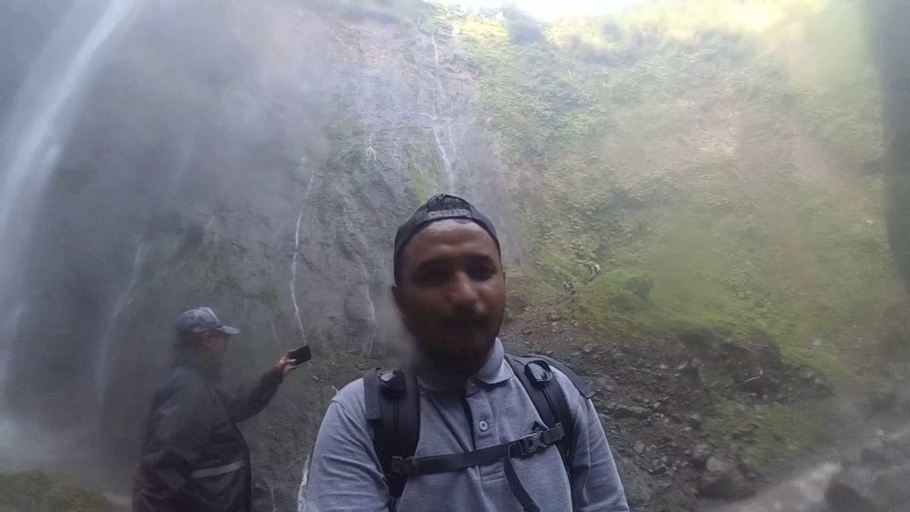 "Coban Sewu" Lumajang,Jawa Timur 