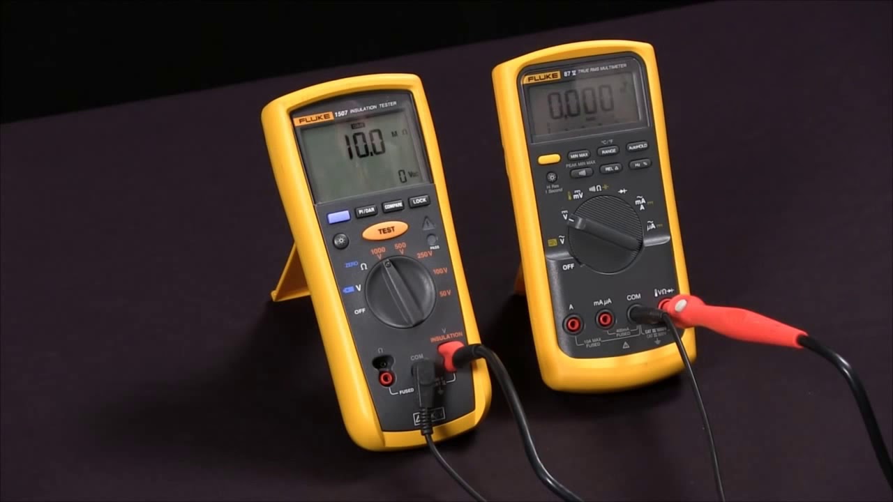 How to Operate a Fluke 1507 Insulation Resistance Tester to Run PI and