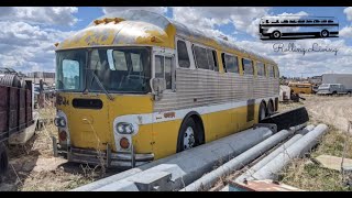 Rescuing Stevie, the 1974 Crown 'Atomic' bus from a salvage yard.