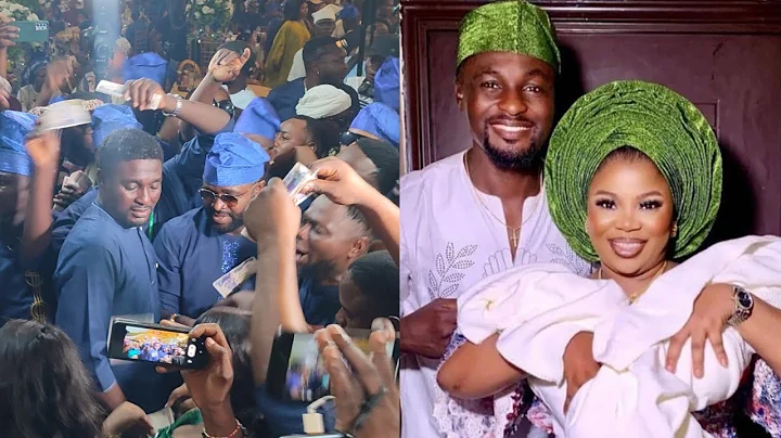 NIYI JOHNSON SO HONOR! AS FEMI  ADEBAYO,LATEEF ADEDIMEJI, JIGAN, OTHERS RAIN MONEY ON HIM LIKE WATER