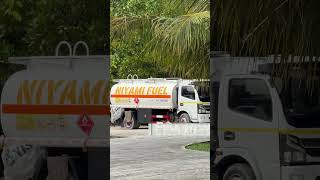 Maldives এ আজও রিকশা আর ট্রেন দেখেনি মানুষ!