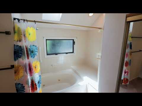 1050 Cunningham Dr, Fort Collins, CO home video tour