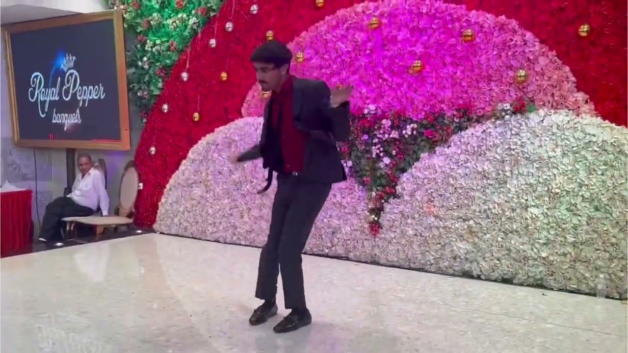 Batamiz dil  Dance performance  Anant rastogi