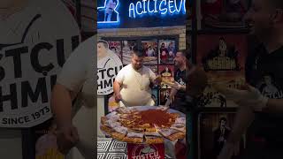 İstanbulda Tostahmut Ta Yasi̇n Cengi̇ze 1 Tencere Ütü Tost Aci̇ Atiyoruz Yeter Mi̇