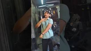 gym pr snap bnane ka time mil gya 😅. #love #snapchat #motivation #youtubeshorts