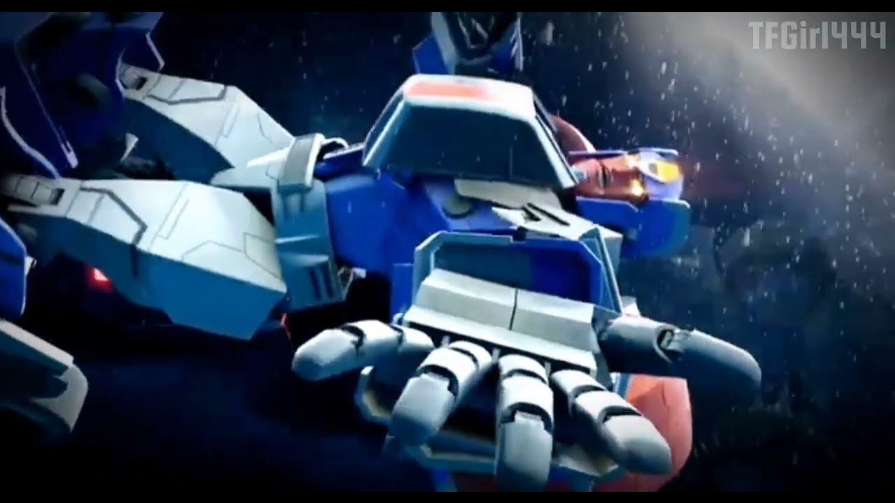 Transformers Earthspark Bumblebee and Breakdown Lightning Strike