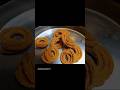 बहुत ही आसान तरीके से बनाए स्वादिष्ट और कुरकुरी चकली#चकली रेसिपी #tea time snacks #easy recipe
