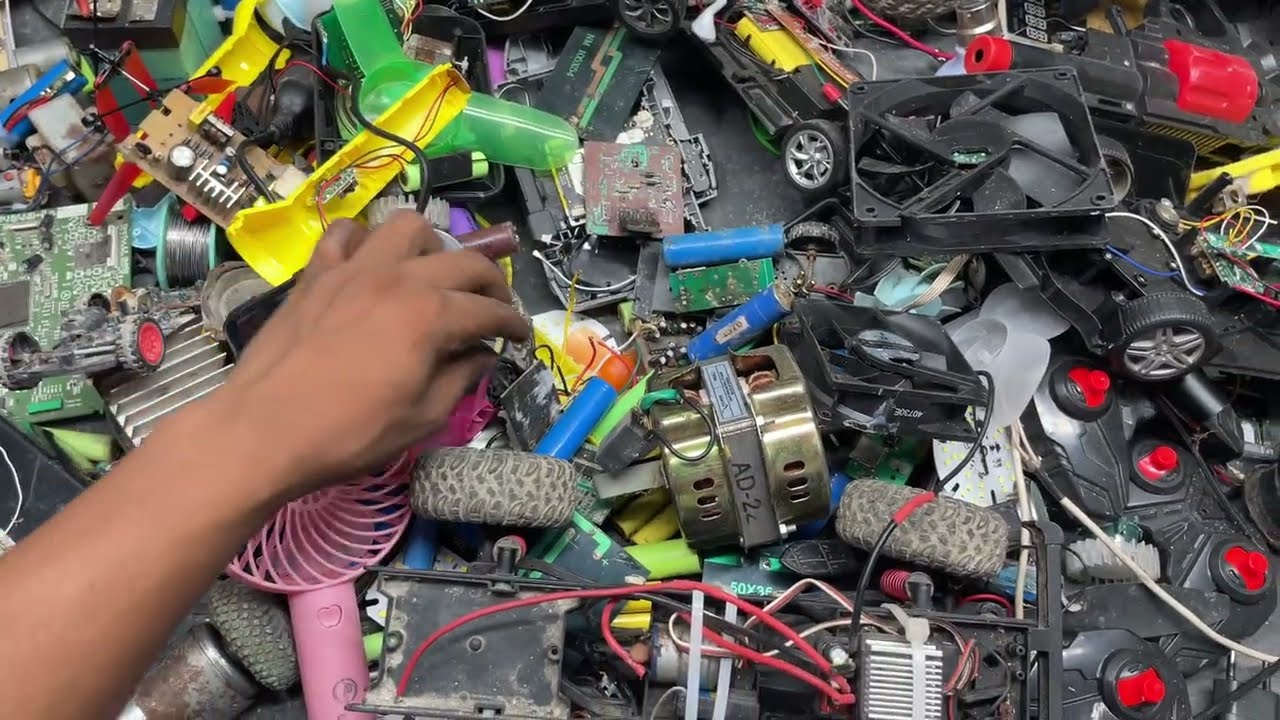 Breaking and opening toys and fan motor rc car upgrade 🚒🚘🚗