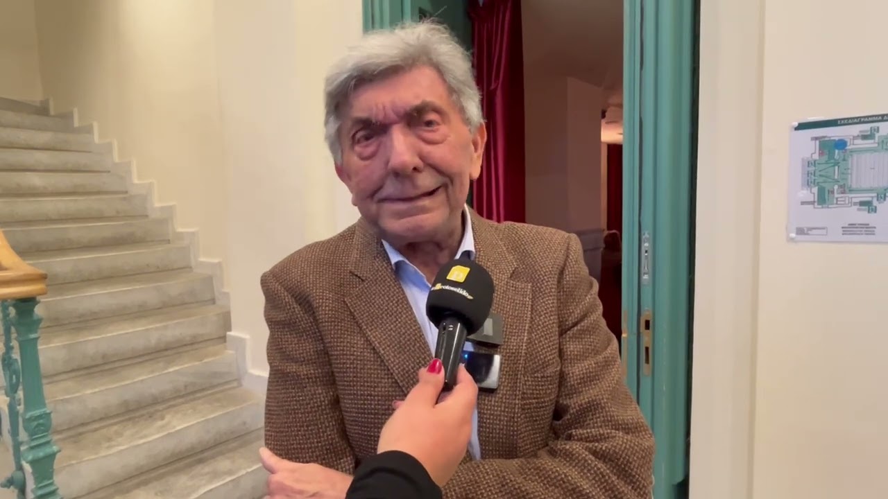 Ο δημοσιογράφος-συγγραφέας Γιάννης Γαλανόπουλος για το βιβλίο του 