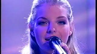 Yvonne Catterfeld - Glaub an mich (Live 2005)