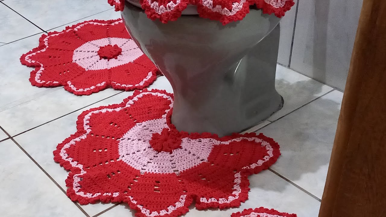 TAPETE DO PÉ DO VASO DE JOGO DE BANHEIRO  FLOR 