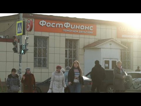 Video: Il Sondaggio Ha Mostrato Che Oltre Il 70% Dei Russi Vive Con 25mila Rubli Al Mese - Visualizzazione Alternativa