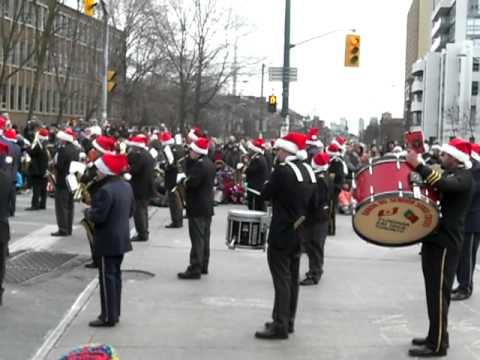 Marching band returns to christmas parade after 50 years 2010 Toronto Santa Claus Parade - Marching Band 11 - YouTube