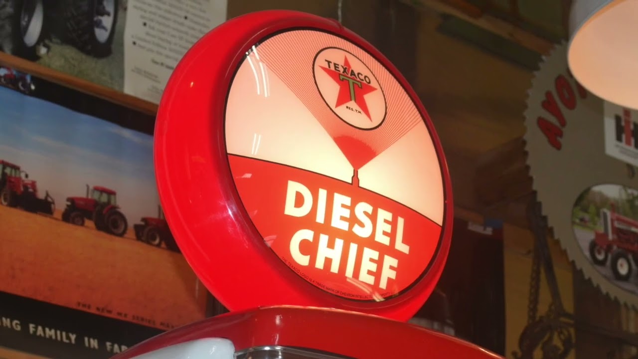 VI104 Ayotte Olde Farm Equipment Museum Tour