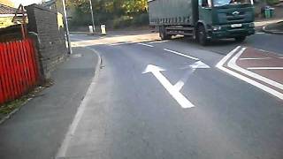 20111025. MW59TKO. VW Passat. Points to the left during close overtake