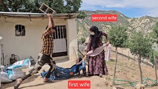 The Return Of The Second Wife In The Nomadic Family A Review Of The Phenomenon Of Intense Conflict