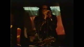 DEVIATE DAMAEN (Deviate Ladies) live &#39;92 Lyturgical Obsession