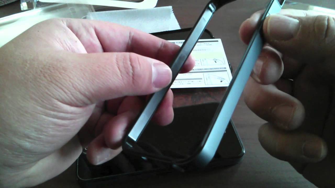 Flat Bumper for the iPhone 5 by Power Support