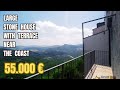 Large town house made of stone with terrace, near the coast. Tufillo
