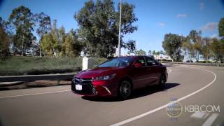 2015 Toyota Camry Review   Kelley Blue Book
