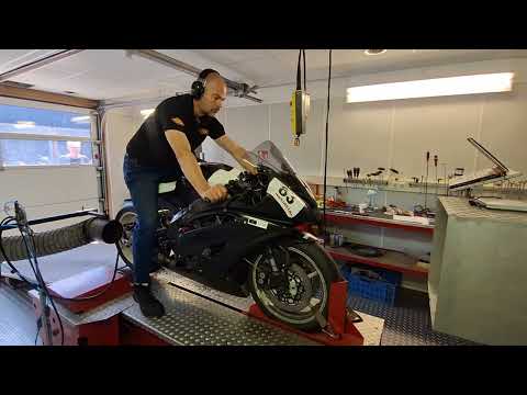 Dyno 2008 Yamaha R6 full Akrapovic + powercommander