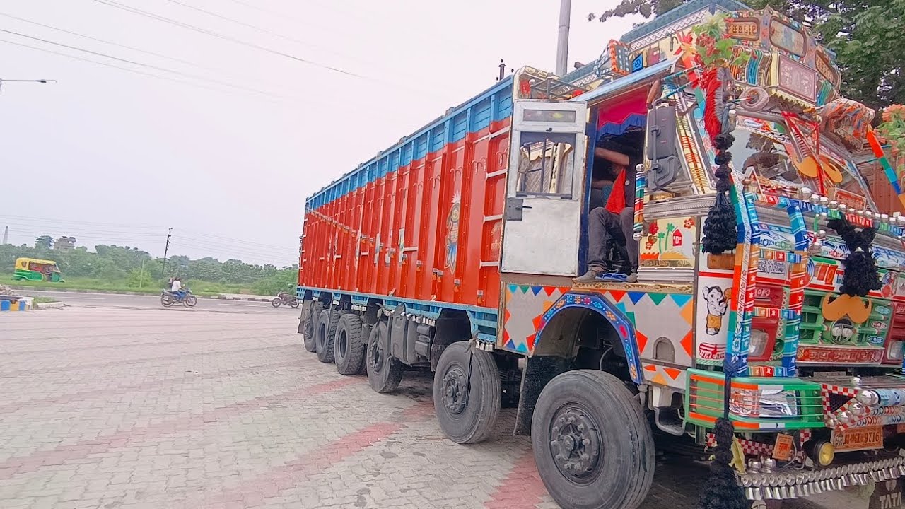 # Kartik patel # बेगुसराय में बालु खाली करते हुए # कार्तिक पटेल