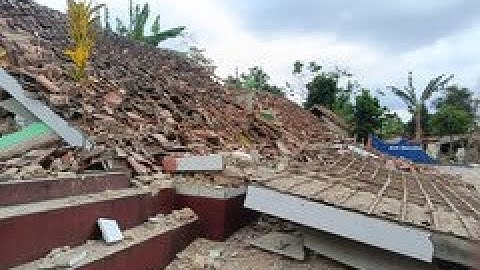 LIVE: At Least 162 killed after 5.6-magnitude earthquake hits Indonesia