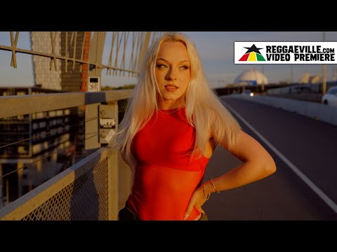 Angelica Mava
