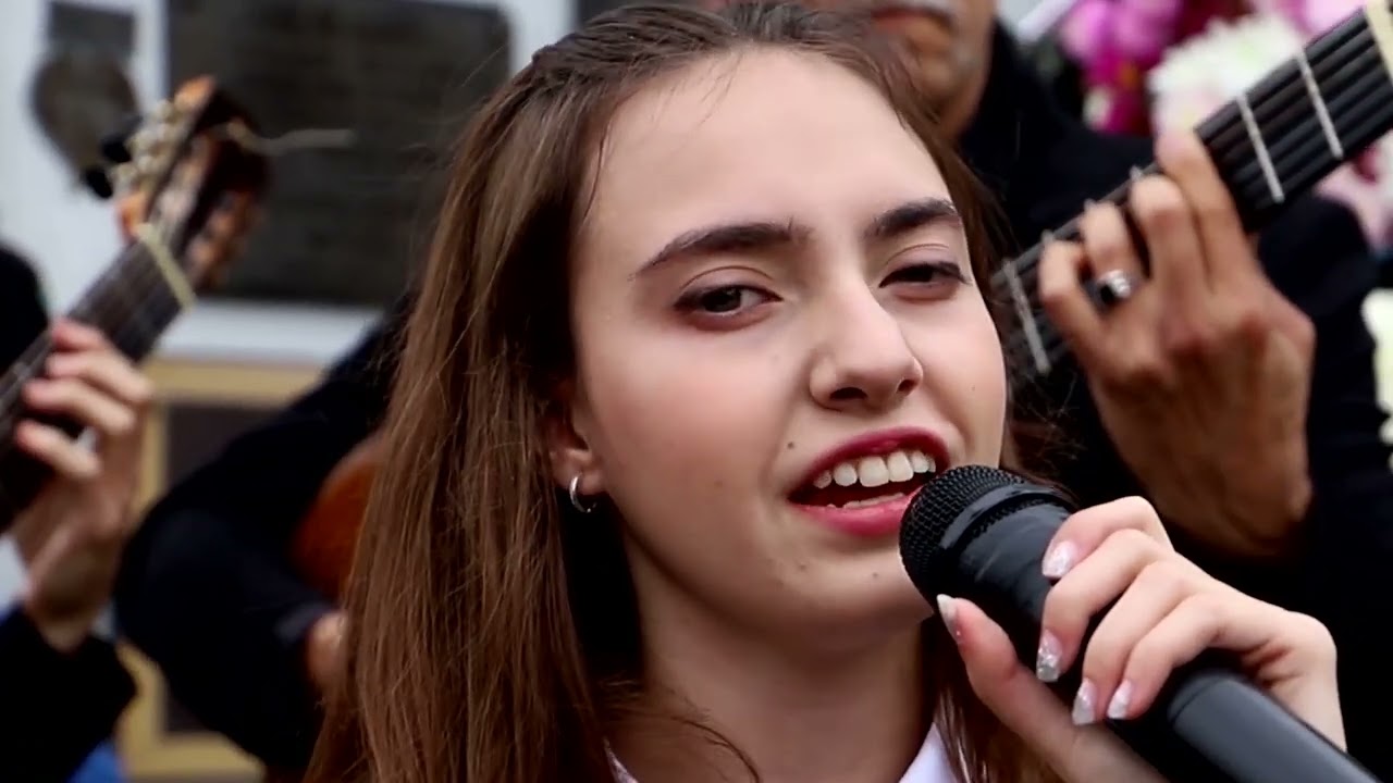 Alma en pena - Le Voy a Cantar a Gardel.