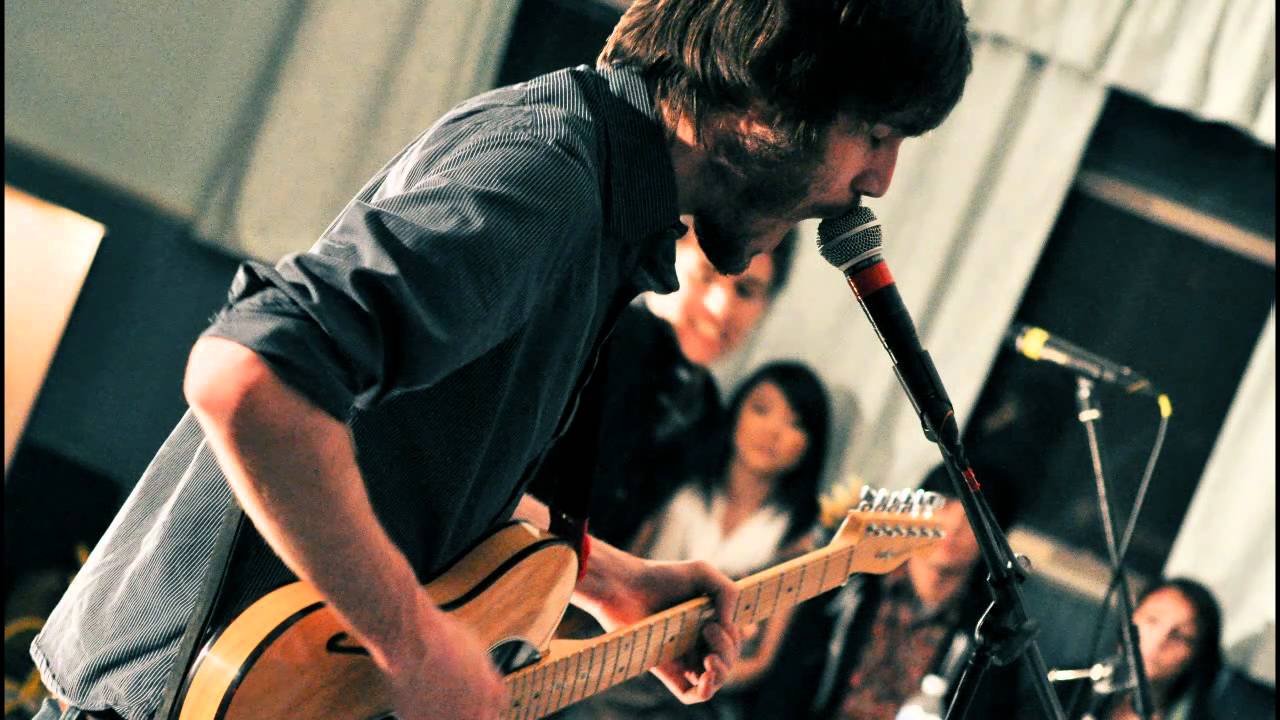 Moving Mountains | Should I Fall Behind (Bruce Springsteen Cover)