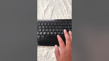 yes but does your space bar sound this bad #shorts #spacebar #keyboard