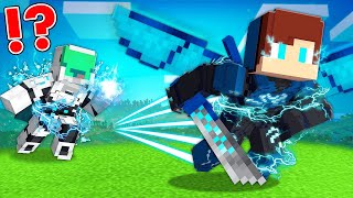 JJ and Mikey Became BLUE BEETLE Speedrunner vs CURRENT Hunter in Minecraft - Maizen