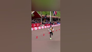 kipchogeeliud broke the course record and won his fourth London Marathon title 🐐👑 #shorts #running