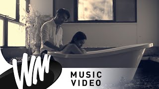 Video thumbnail of "คนไม่จำเป็น - Getsunova [Official MV]"