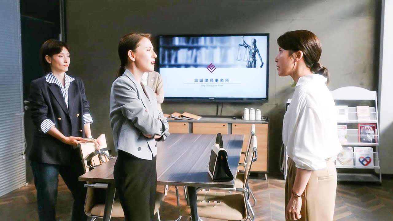 Rude client bullied the intern—but one sentence made her flee in embarrassment!