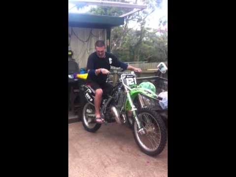 Kx150 1st start up - YouTube
