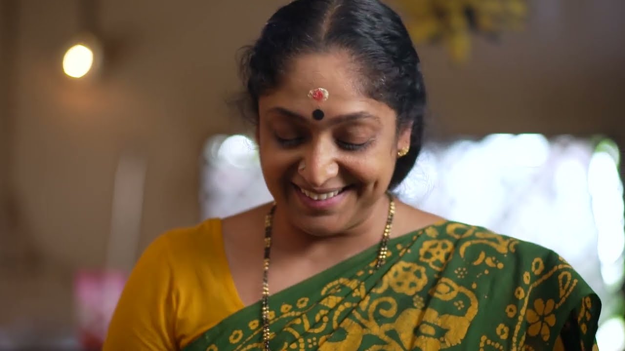 Latest Episode Kudumbashree Sharada - Full Ep - 697 - Shalini, Sharada, Vishnu - Zee Keralam