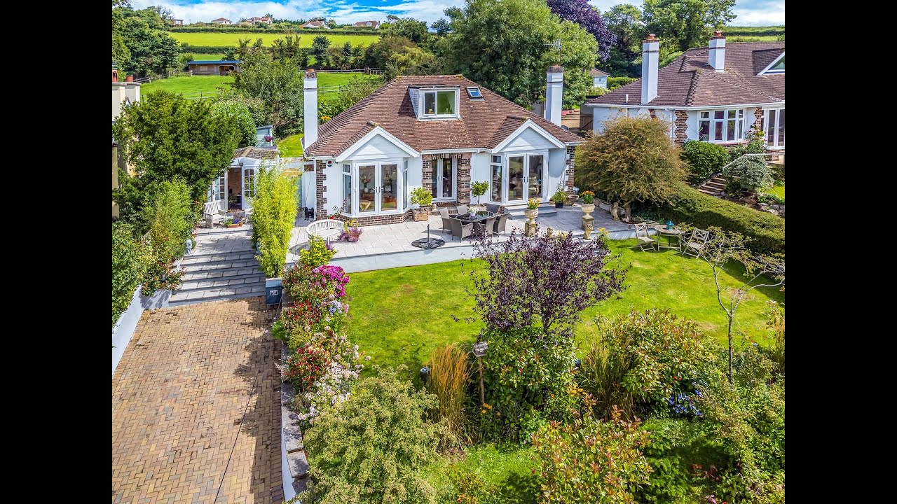 PROPERTY FOR SALE | East Gate, Torquay | Bradleys Estate Agents