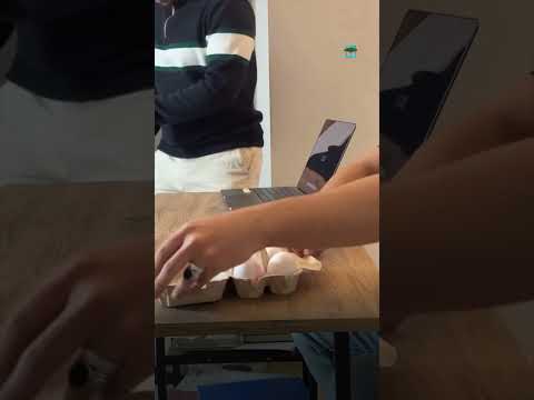شاب يمني يحقق رقماً قياسياً رابعاً في موسوعة غينيس في فن التوازن