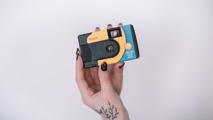 CÓMO crear tu LENTE ANALÓGICA con una cámara de usar y tirar 📷 (Tutorial -  DIY)